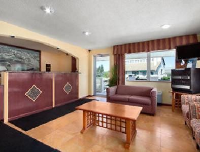 Travelodge Моргантаун Интерьер фото